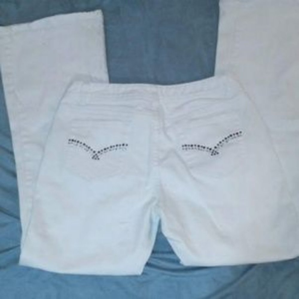 Personal Identity White jeans 29" inseam boot cut sz 9/10